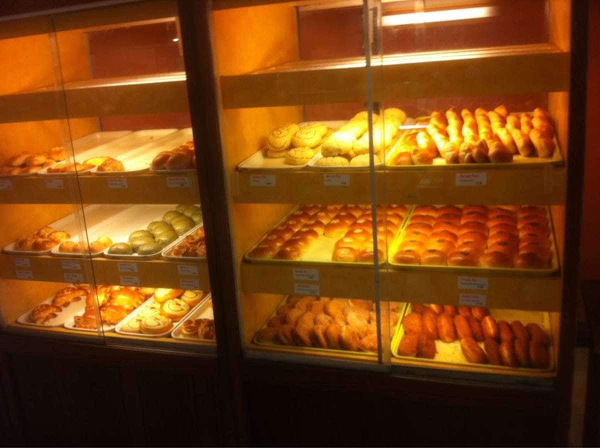 Pastry House Hippo, Arlington Hts, Chicago Zomato