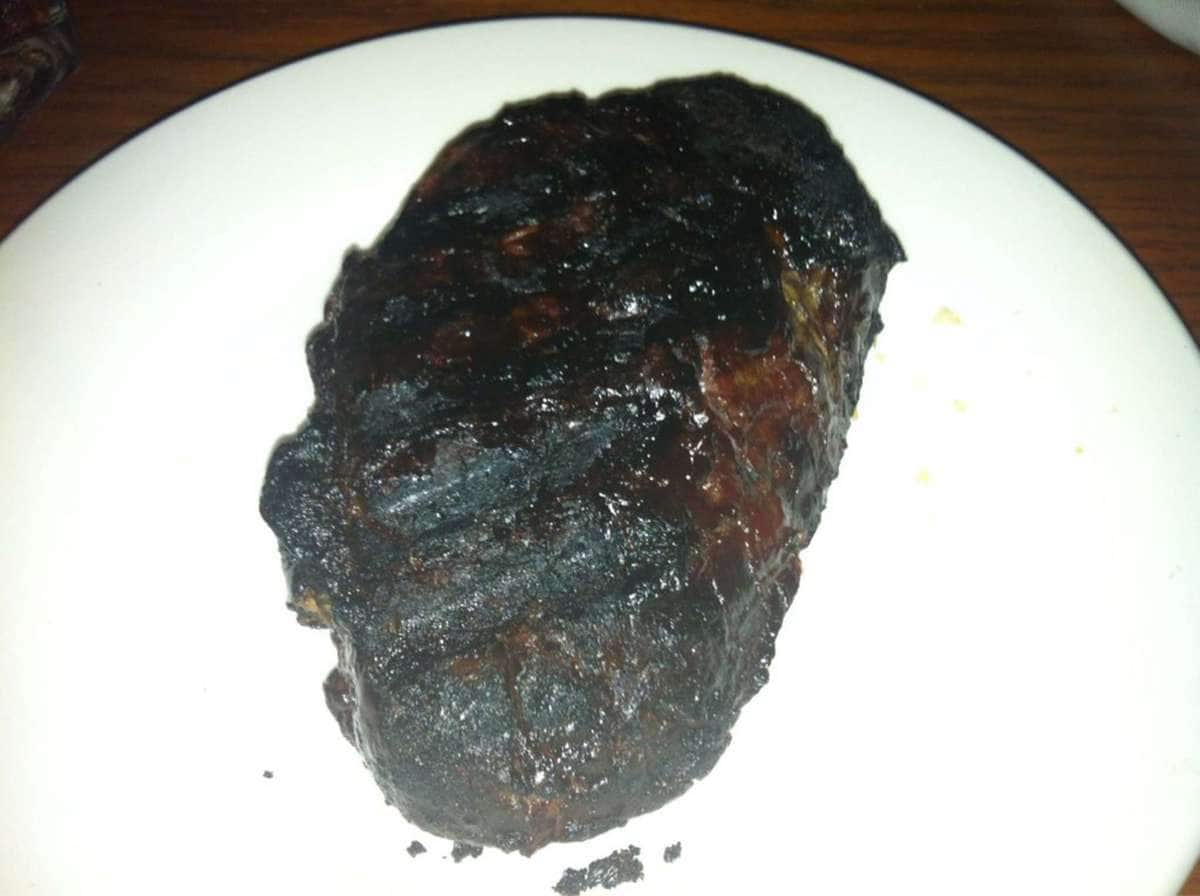 Сгоревшее мясо