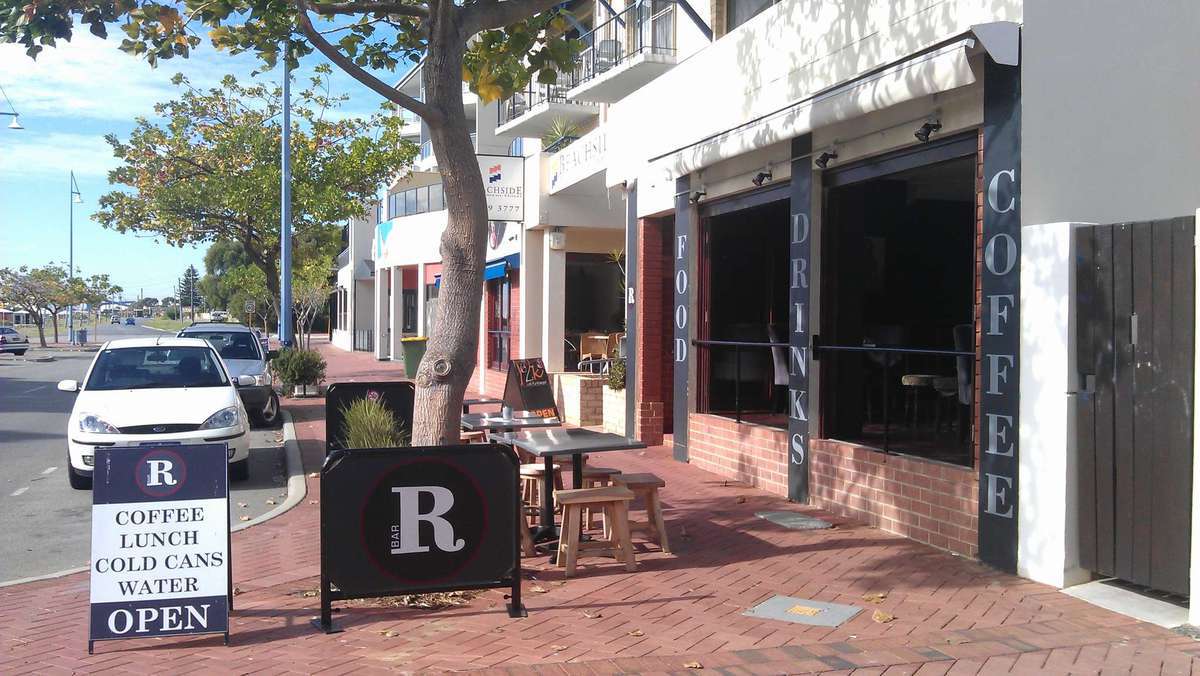 R bar, Rockingham, City of Rockingham Zomato