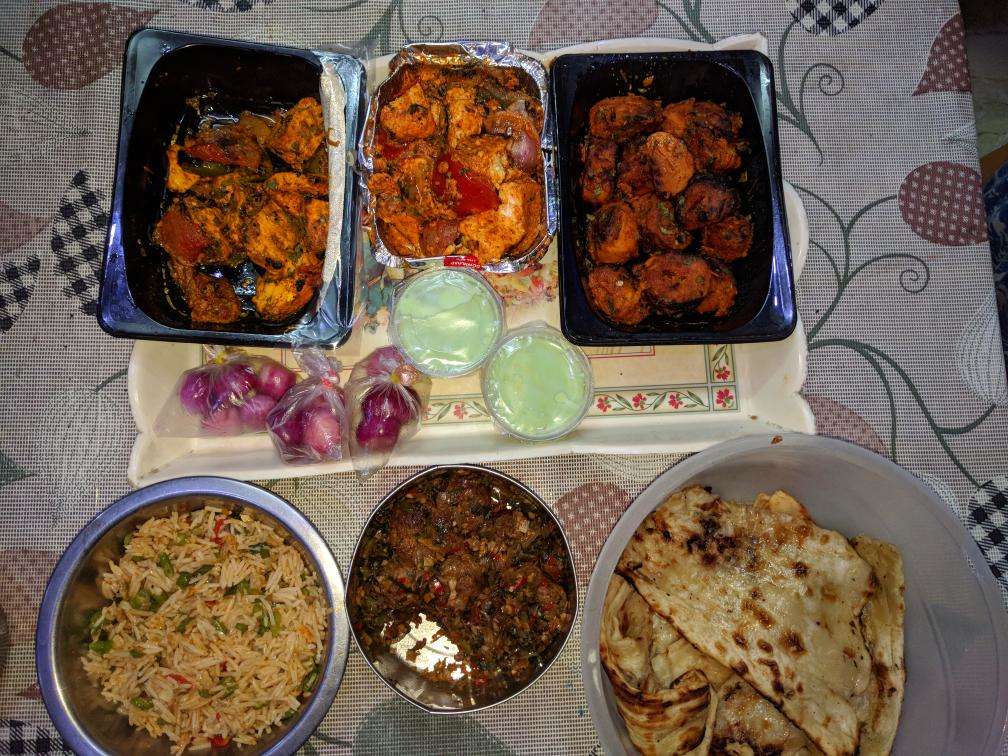 2 Bros Kitchen Express Sector 37 Noida Zomato