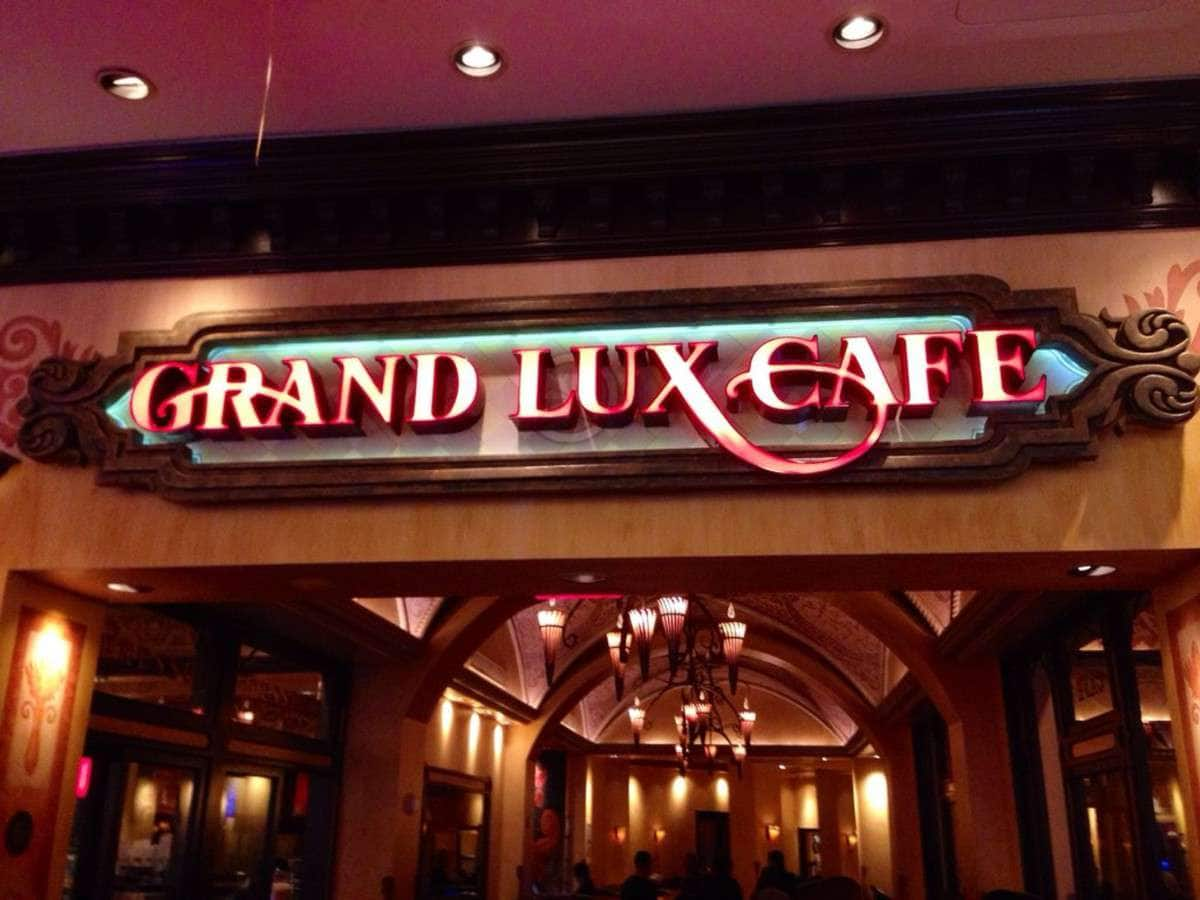 Grand Lux Cafe The Strip Las Vegas Zomato   A640dc3e57802c0258f1de5e6ca32280 