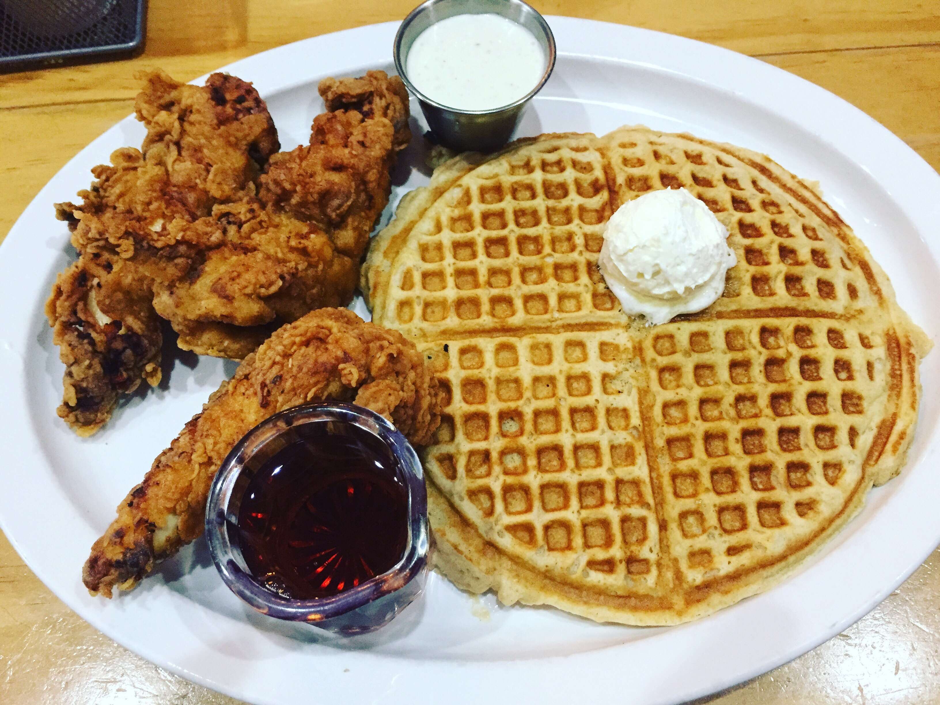Kuzzos Chicken & Waffles, North Detroit, Detroit Zomato