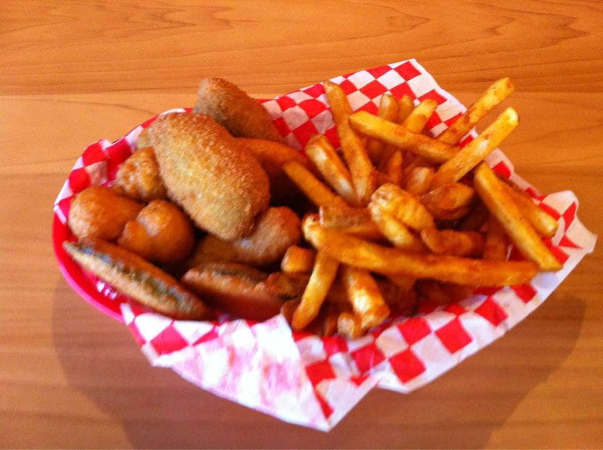 Wild Wings 'n Things, Northeast, Anchorage Zomato