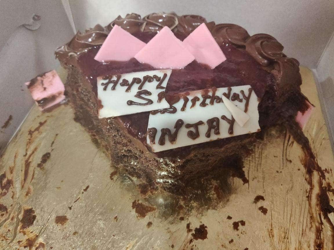 Untitled | Funny birthday cakes, Easy birthday desserts, 40th birthday cakes