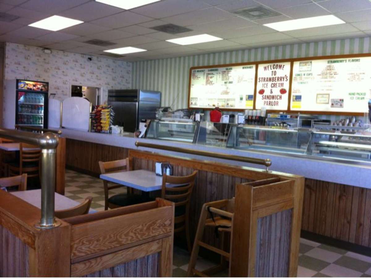 Strawberry's Deli & Ice Cream, Jensen Beach, Treasure Coast Zomato