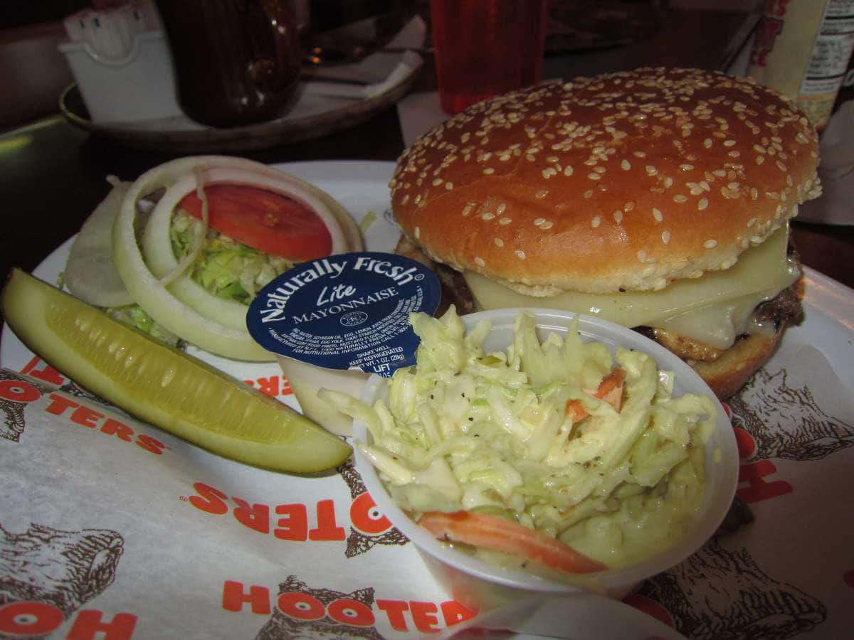 Hooters, Fairfax, Fairfax County Zomato