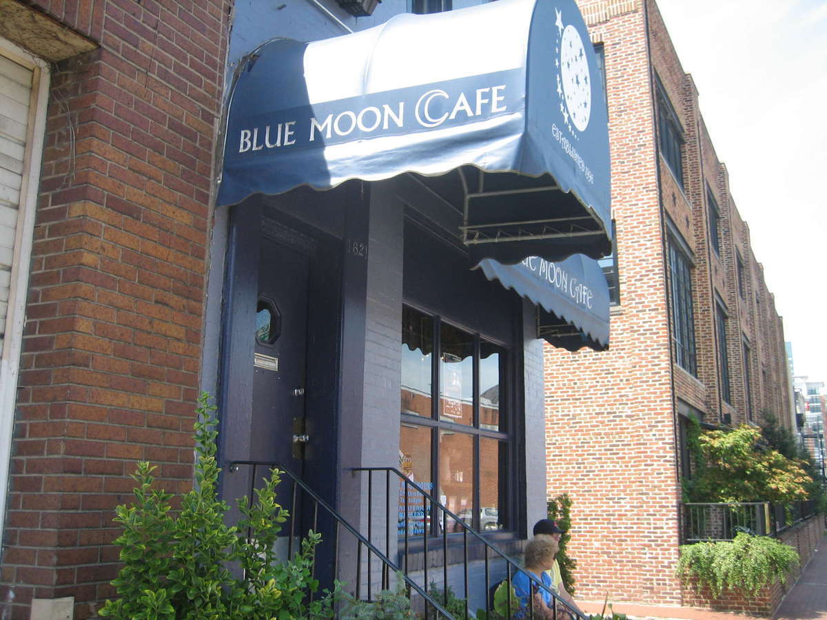 Blue Moon Cafe Reviews User Reviews For Blue Moon Cafe Fells Point Baltimore