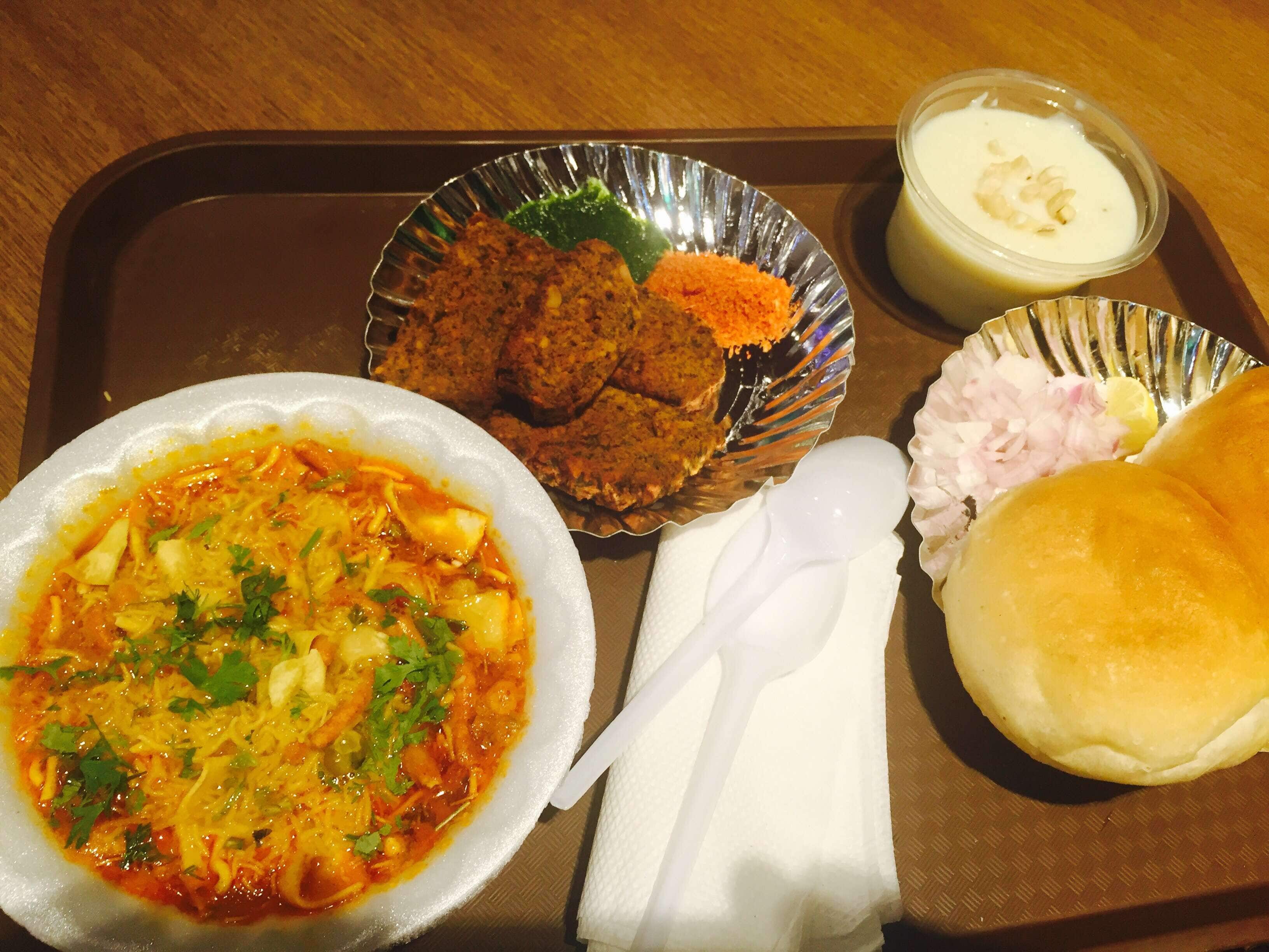 Mom's Kitchen, Ghatkopar West, Mumbai Zomato