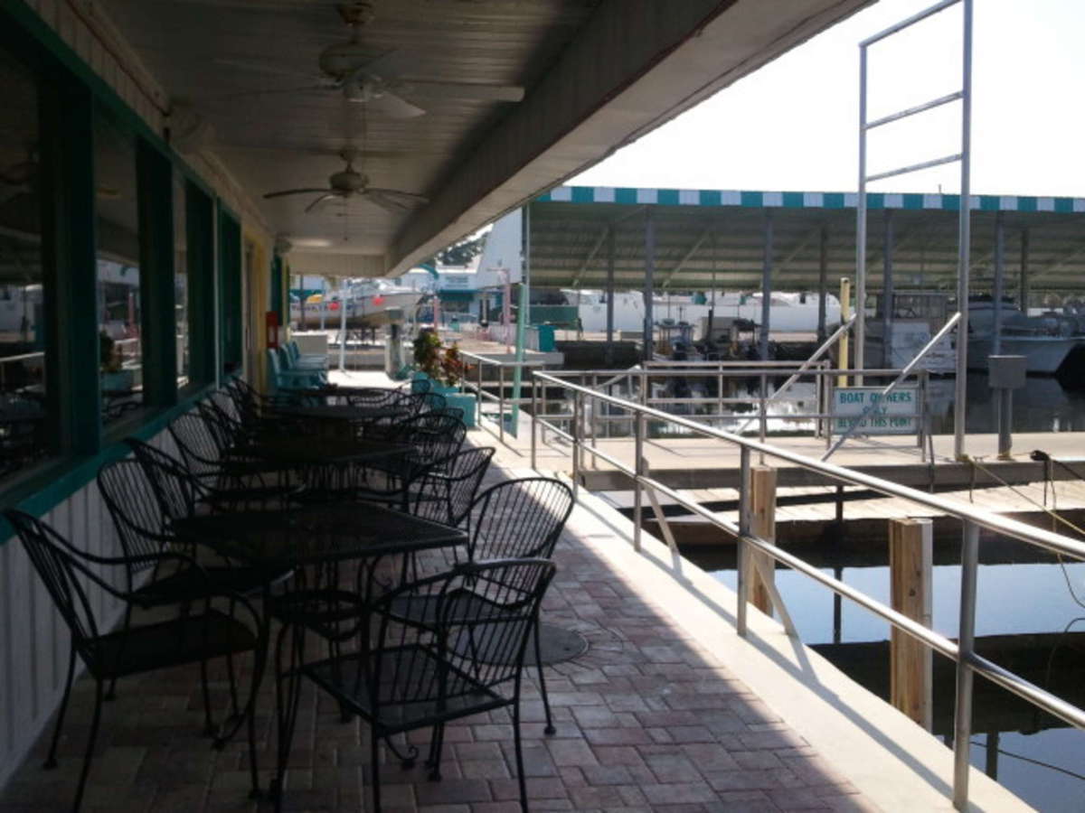 Davidson's Dockside at the Port Tarpon Marina, Tarpon Springs, Tampa Bay
