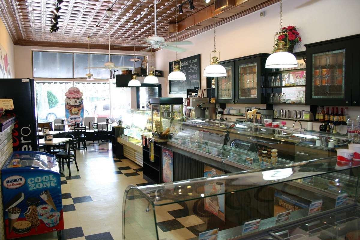 Menu of Scoops on 5th, Mount Dora, Orlando