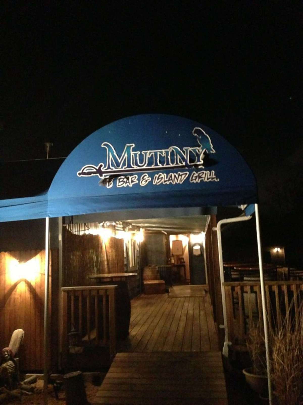 Mutiny Pirate Bar and Island Grill, Glen Burnie, Baltimore Zomato