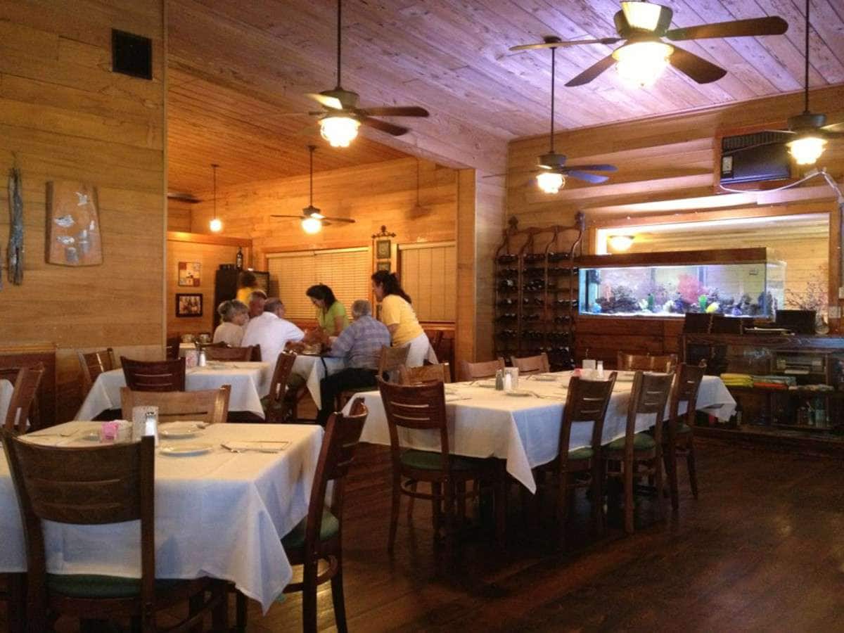 Moran's Restaurant, Golden Meadow, Golden Meadow