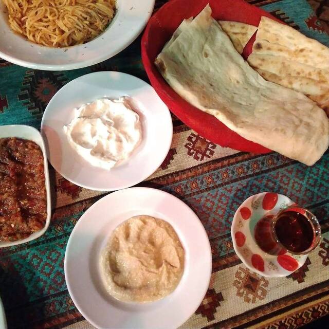 Gulhane Sur Cafe Yemek Yerleri