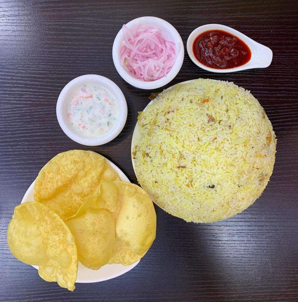 Foodbay, Oud Metha order online Zomato