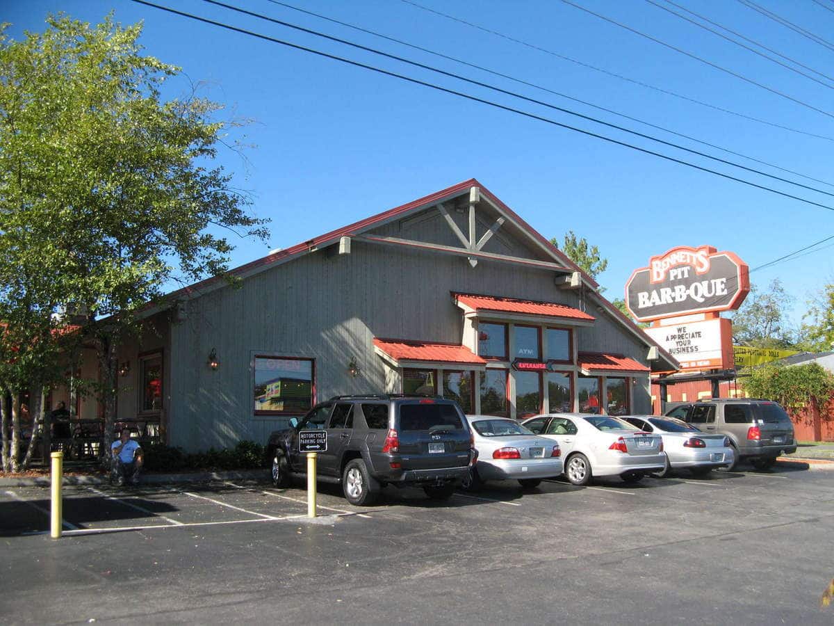 Bennett's Pit Bar-B-Que, Pigeon Forge, Knoxville | Zomato
