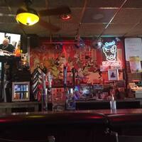 dog house lounge photos