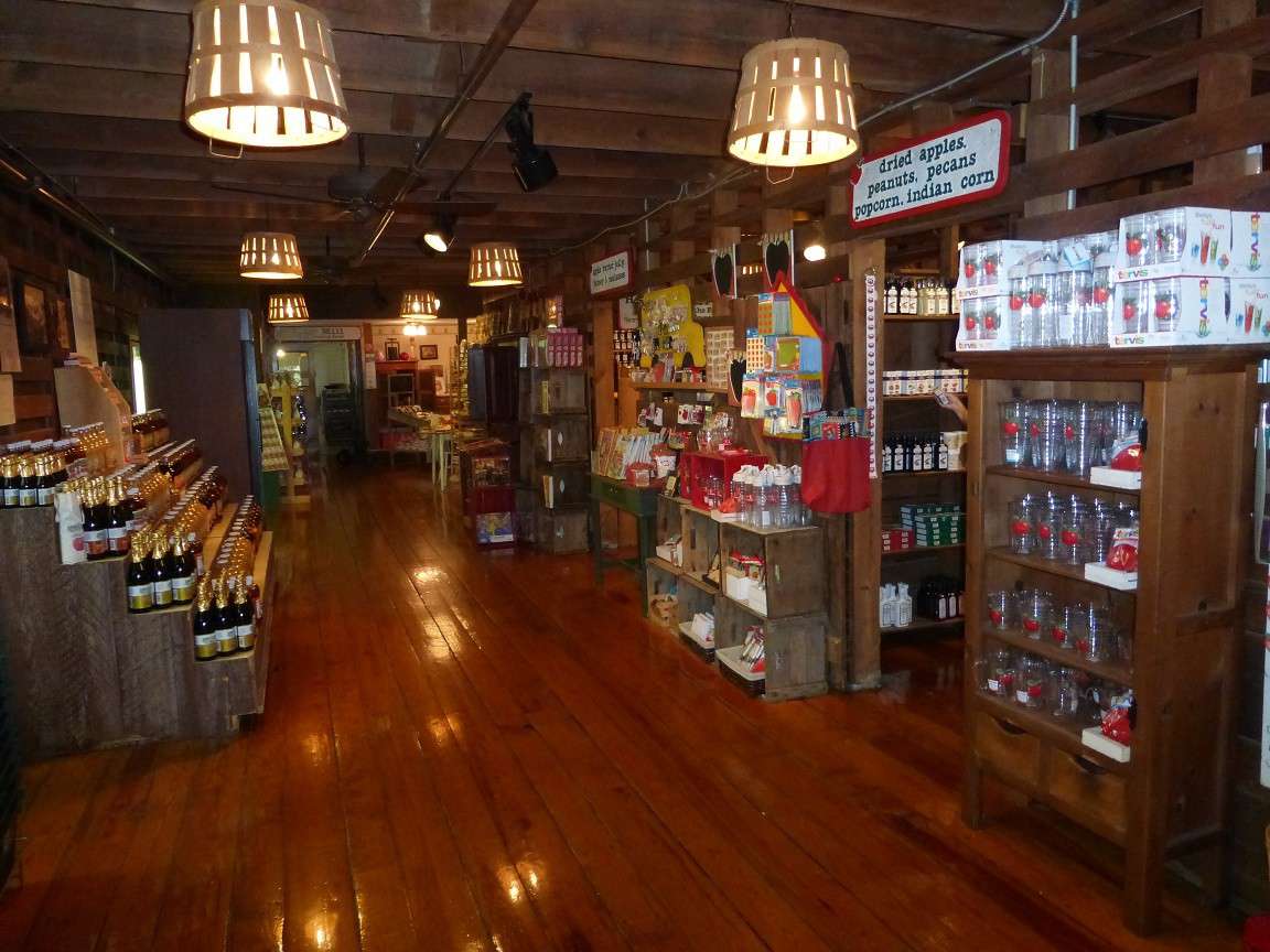 Apple Barn Cider Mill General Store Photos Pictures Of Apple