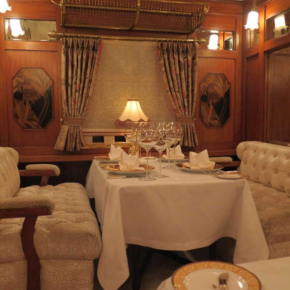 candlelight restaurants, candlelit dining, romantic restaurants, romantic dining, date night restaurants, intimate restaurants, fine dining restaurants - Orient Express - Taj Palace - img2