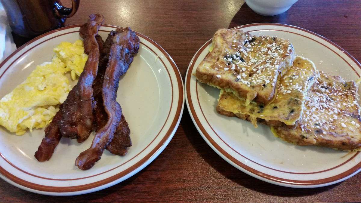 The Otis Grill, Otis Orchards, Spokane