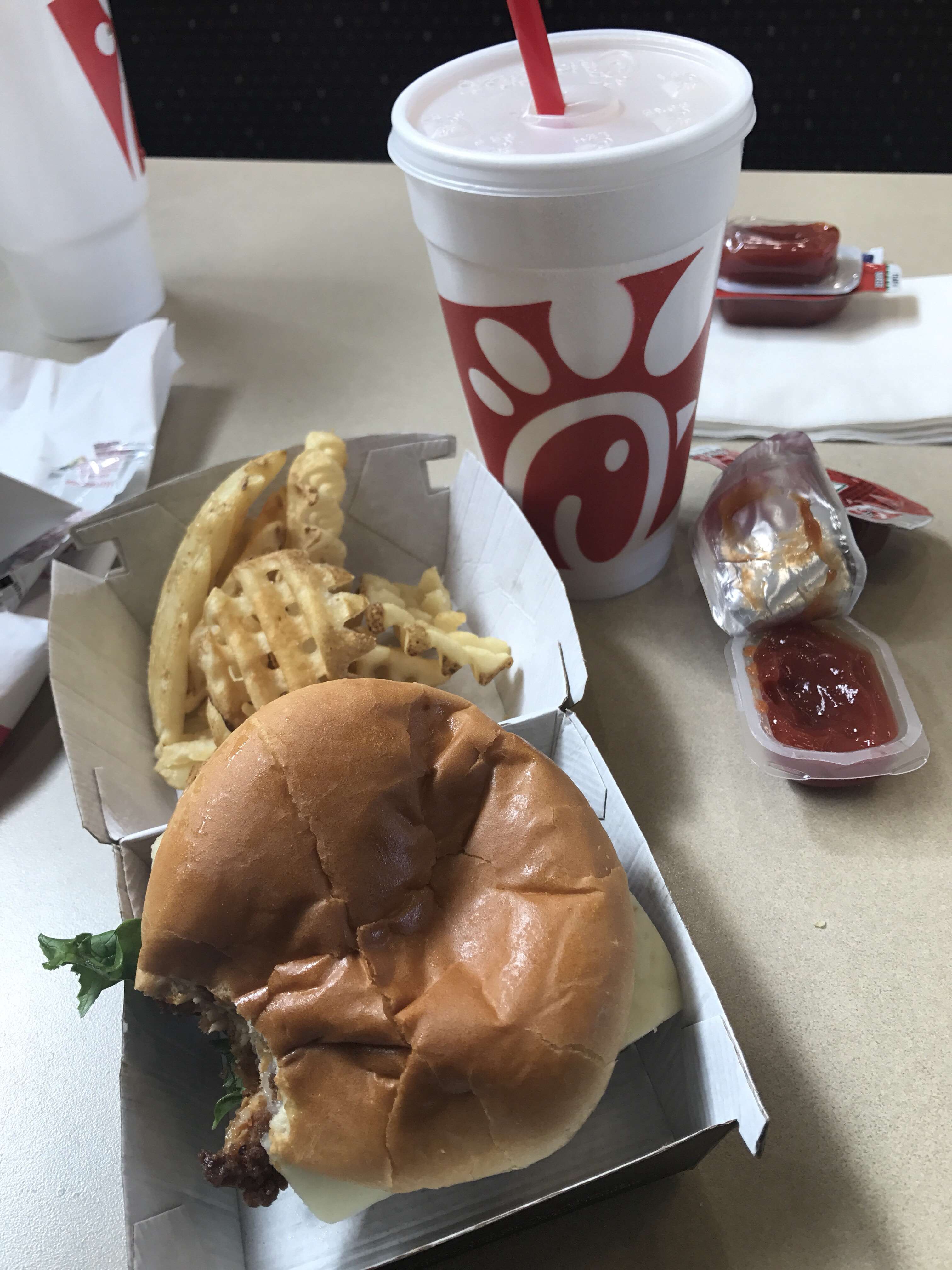 Chick Fil A Jonesboro Atlanta Zomato   6c9a3fa0aa241c0f0b66a54223044454 1486751345 