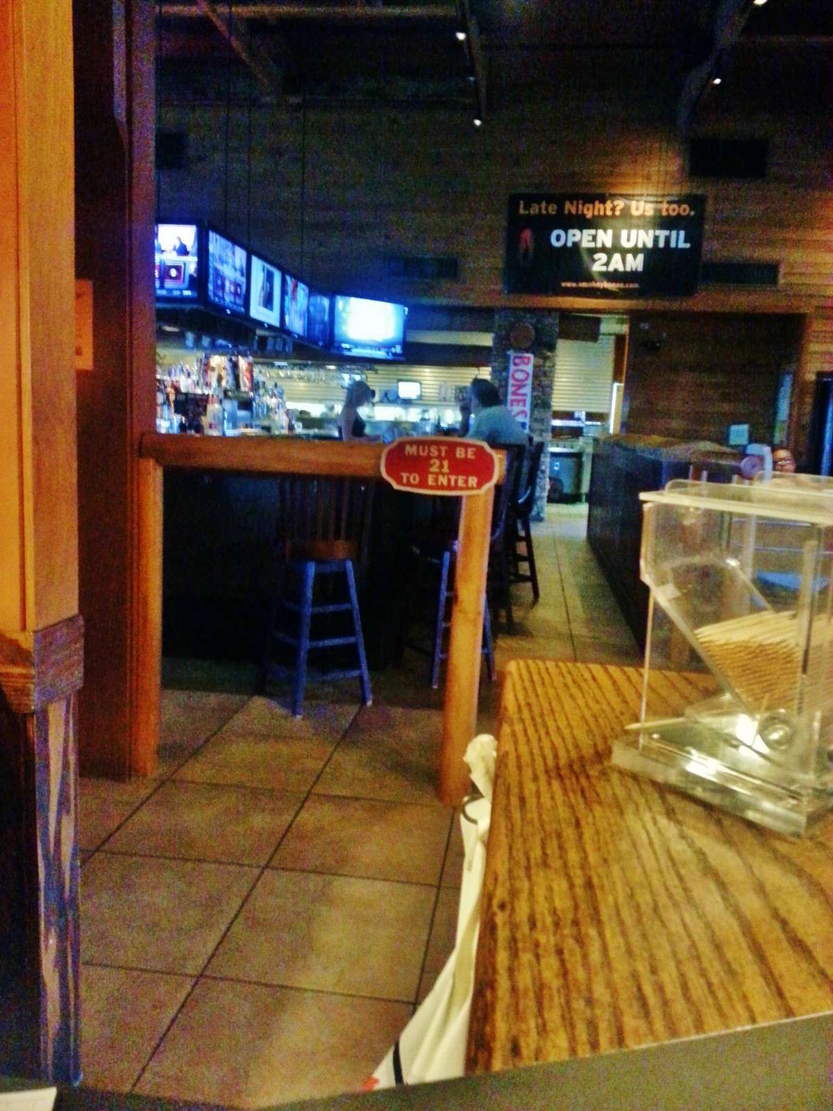 Smokey Bones Near Me - 82wl401