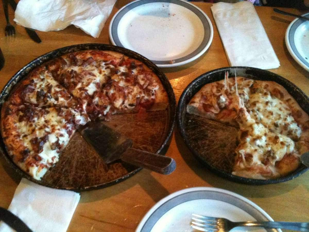 Bilbo's Pizza In A Pan, Kalamazoo, Kalamazoo | Zomato