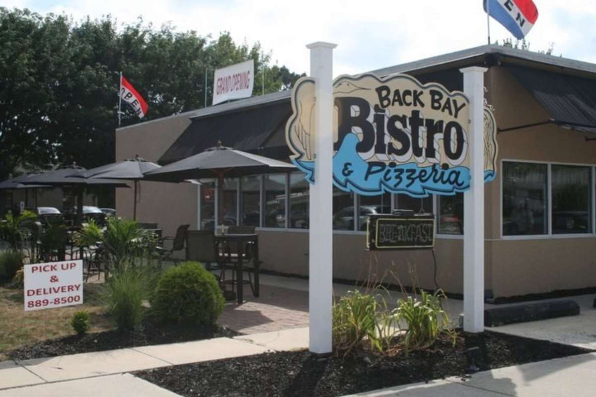 Back Bay Bistro, Villas, Villas