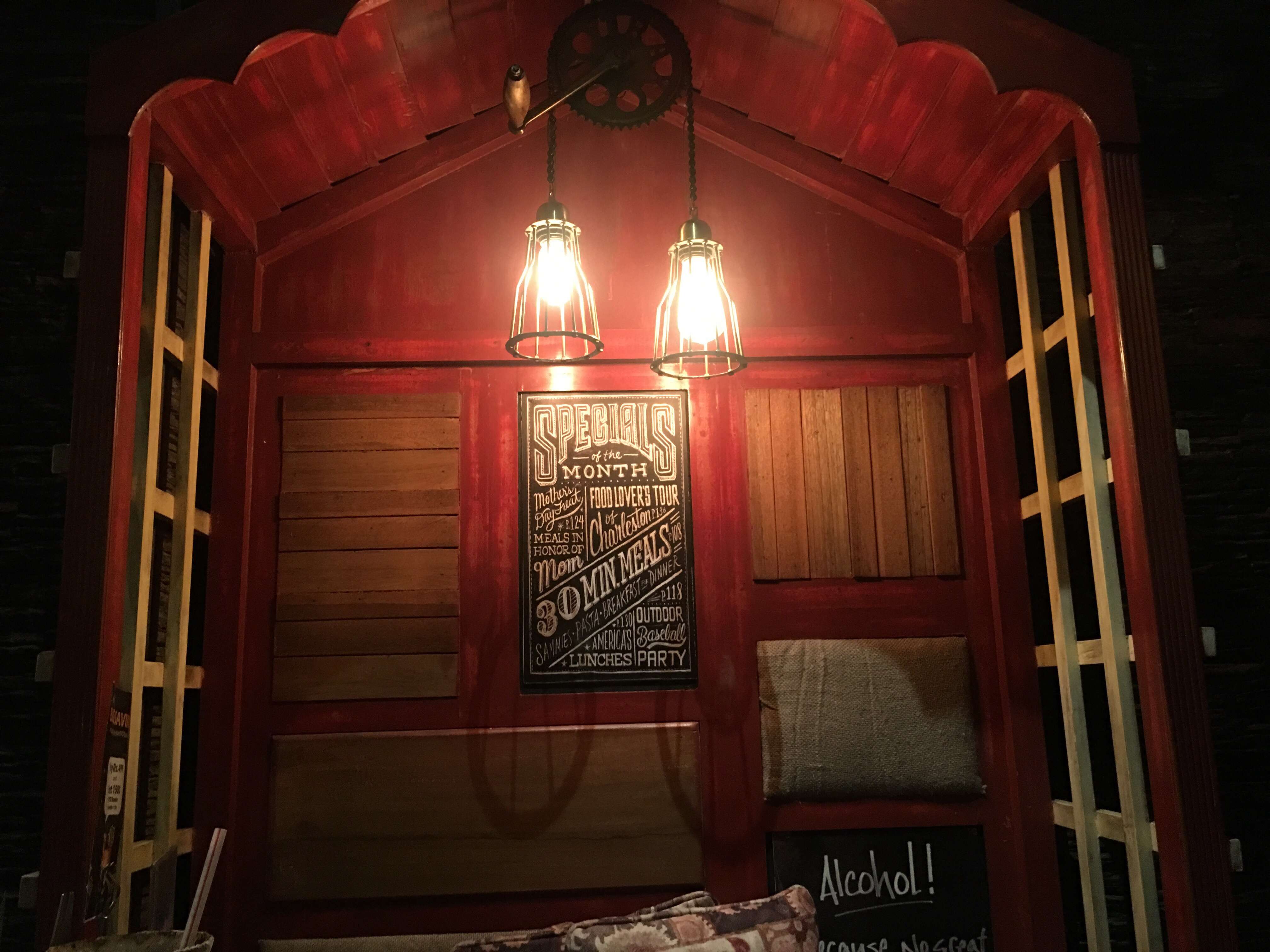 Big Yellow Door Delhi University Gtb Nagar New Delhi Zomato