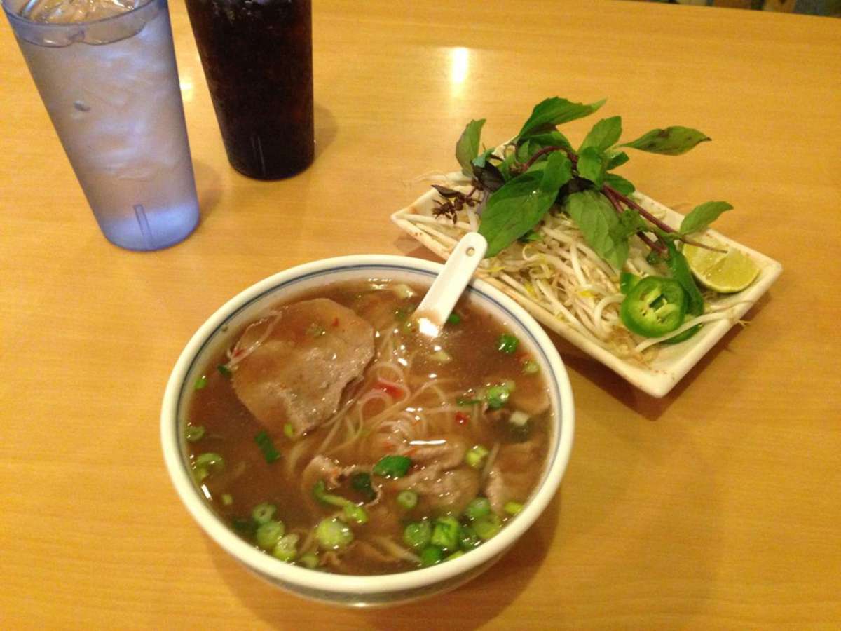 Pho Clovis Fresno