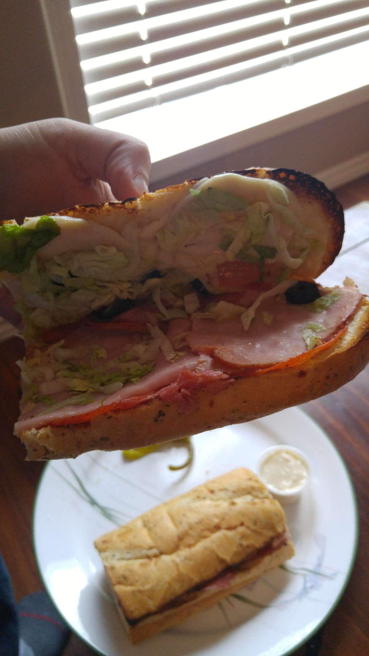 Quiznos, Callingwood, Edmonton Zomato