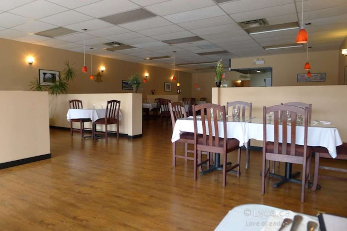 Everest Indian & Nepalese Restaurant, Central Okanagan H, Kelowna