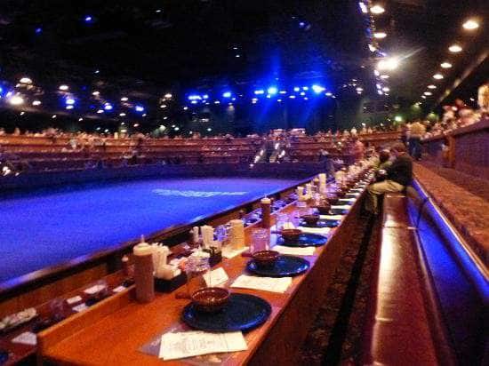 dixie stampede pigeon forge