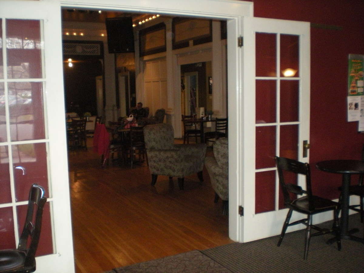 Ike Box, Salem, Salem Zomato