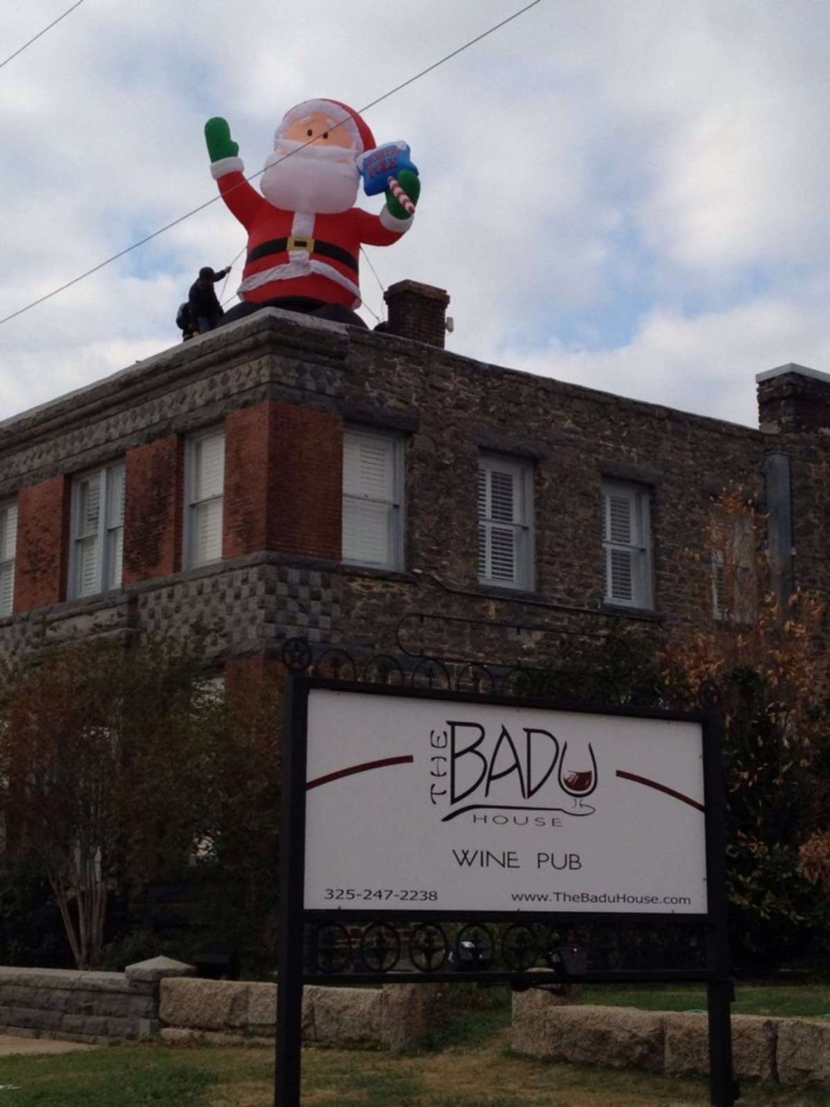 Badu House Wine Pub, Llano, Llano Zomato