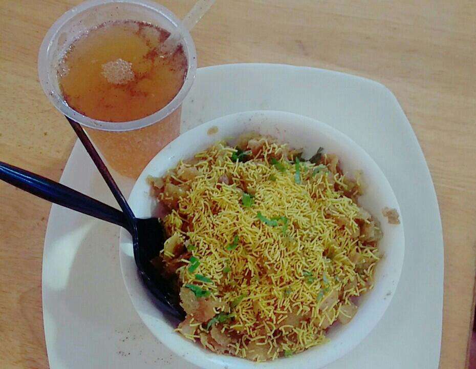 Chaat Chator, Avani Riverside Mall, Shibpur, Howrah