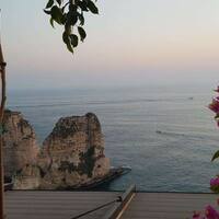 Petit Cafe Raouche Beirut District