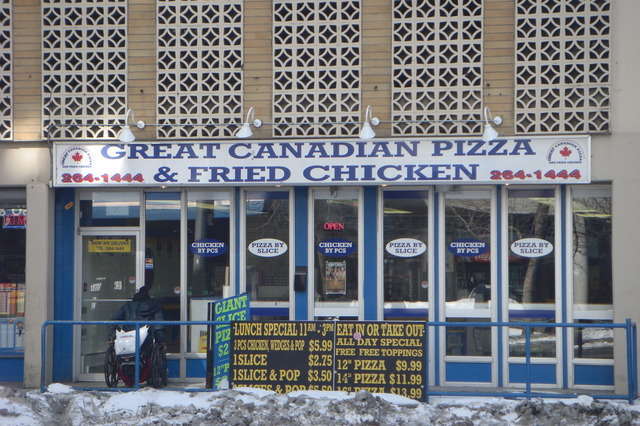 royal-canadian-pizza-26th-ave-ne-calgary-pizza