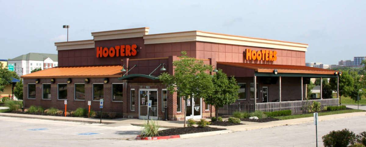 Menu of Hooters, Independence, Kansas City, Missouri