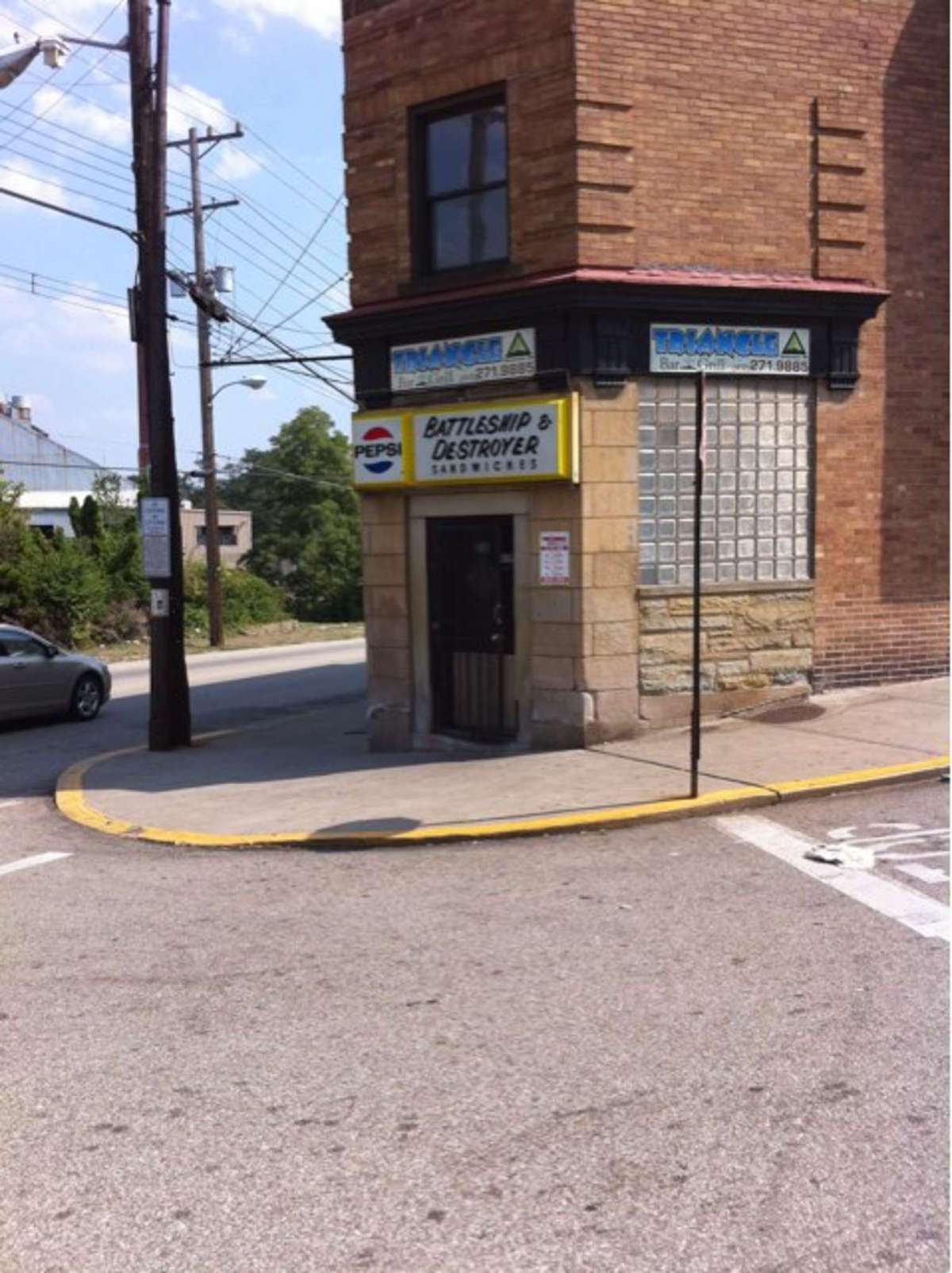 Photos of Triangle Bar & Grill, Pictures of Triangle Bar & Grill