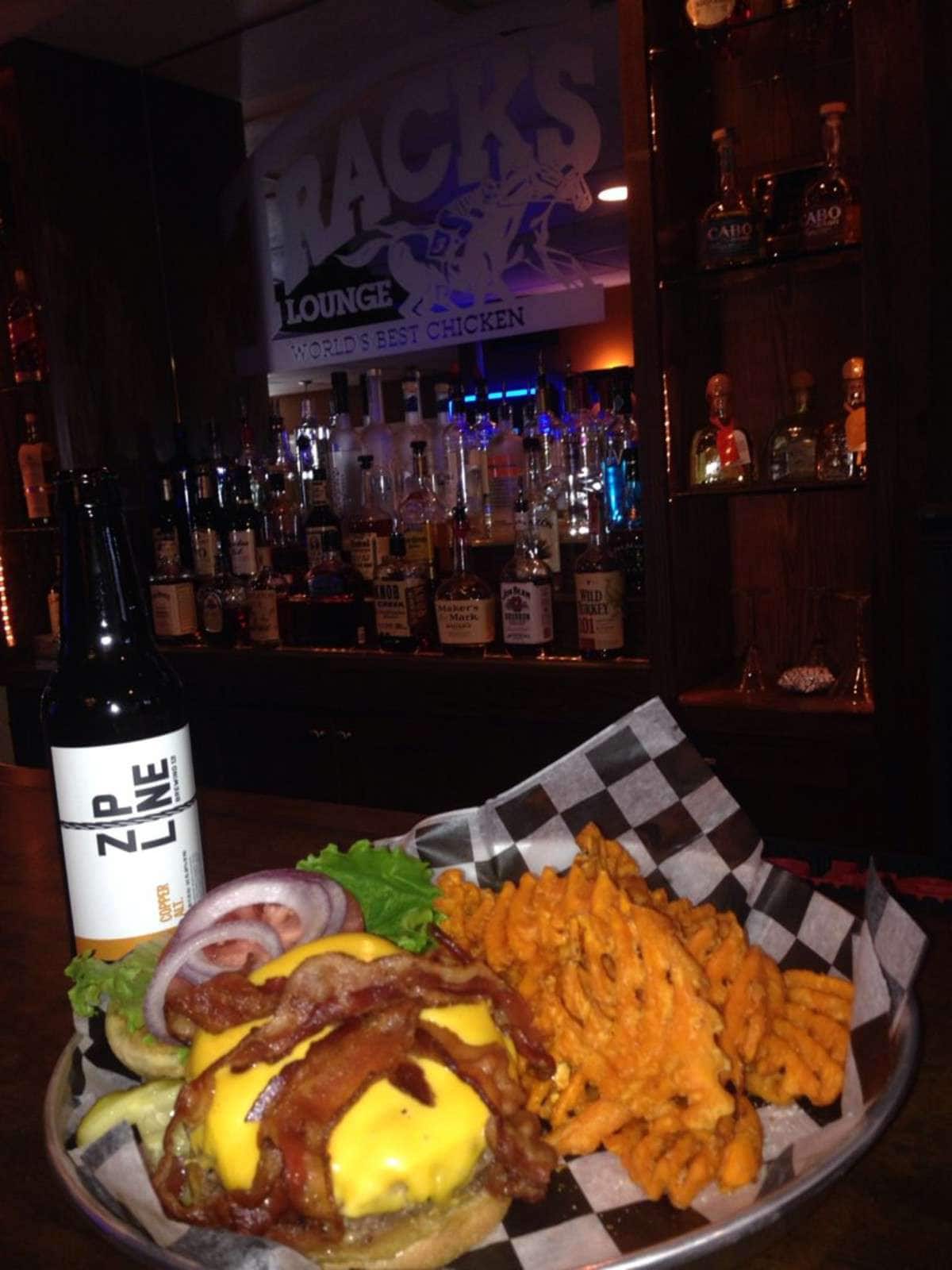 Tracks Lounge, Aksarben, Omaha