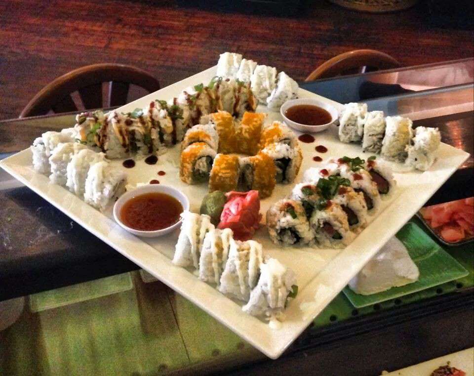 Full Moon Sushi And Bistro Menu