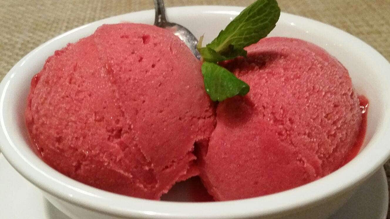 Good Earth Menu, Menu for Good Earth, Roseville, Twin Cities