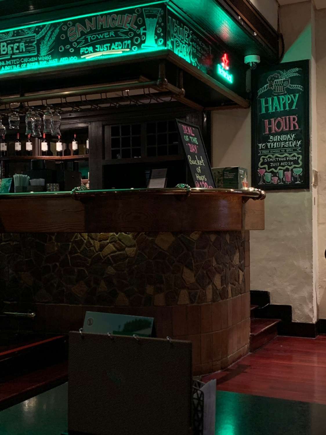 Harvesters Pub Crowne Plaza Dubai Trade Centre Area Dubai Zomato