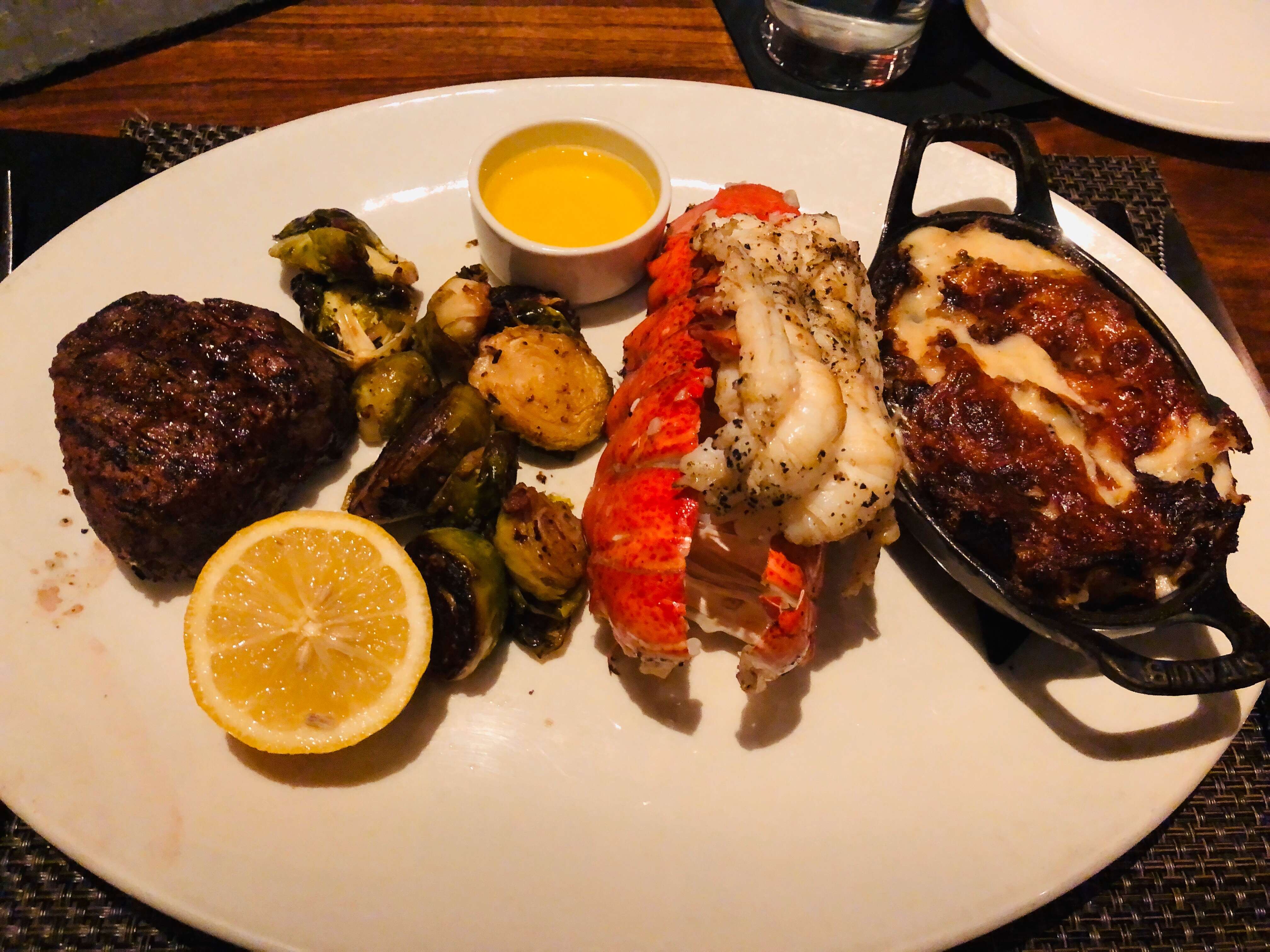 J Gilbert S Wood Fired Steaks Seafood Des Peres St Louis Zomato