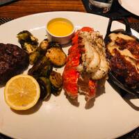 J Gilbert S Wood Fired Steaks Seafood Des Peres St Louis Zomato J Gilbert S Wood Fired Steaks Seafood Des Peres St Louis Zomato