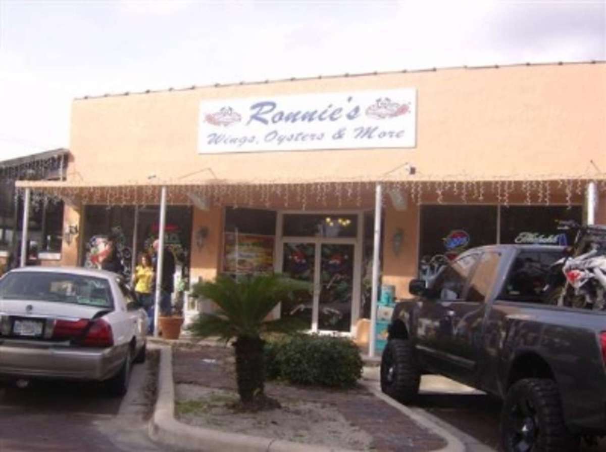 Menu of Ronnie's Wings Oysters and More, Green Cove Springs, Jacksonville