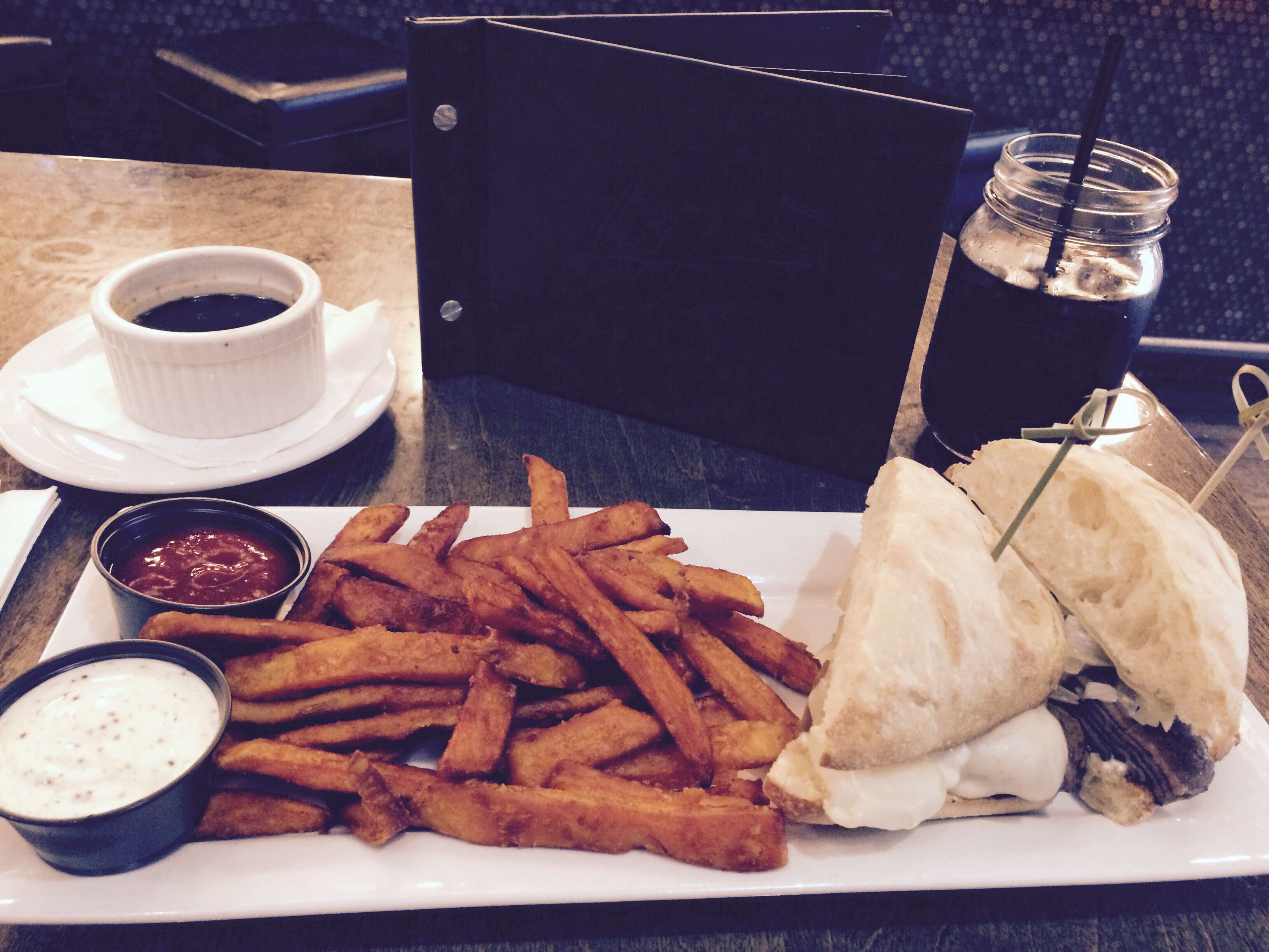 Photos of The Hat Resto Pub, Pictures of The Hat Resto Pub, Edmonton