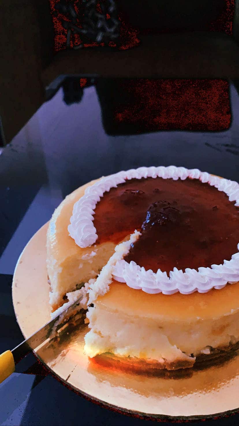 Louis Vuitton Cake LV Cake Cake For Her LV Birthday Cake Bangalore –  Liliyum Patisserie Cafe