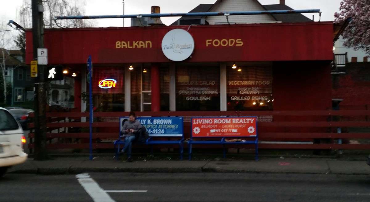 Reviews of Two Brothers Cafe & Grill, Sunnyside, Portland Zomato