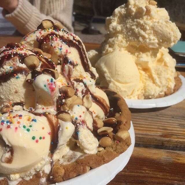 Mt Lemmon Cookie Cabin, Mt Lemmon, Tucson - Urbanspoon/Zomato